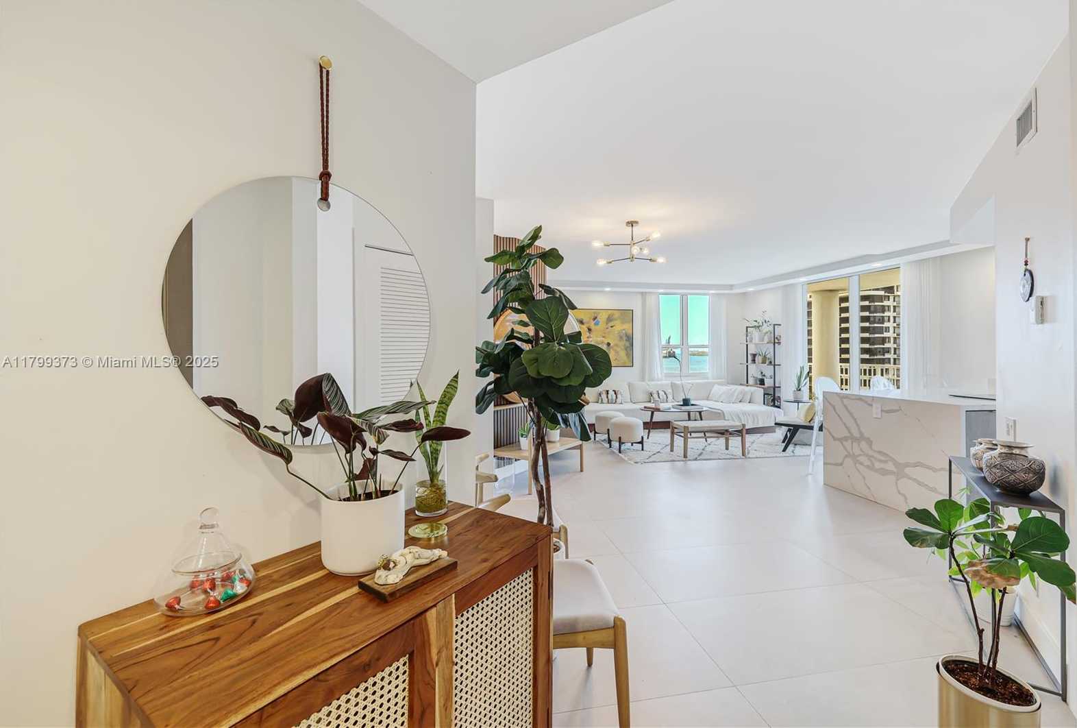 Small Image of 701 BRICKELL KEY BLVD #1110, Miami Number 2