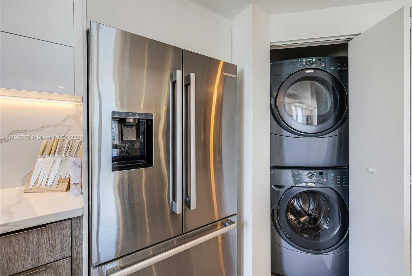 Small Image of 701 BRICKELL KEY BLVD #1110, Miami Number 23