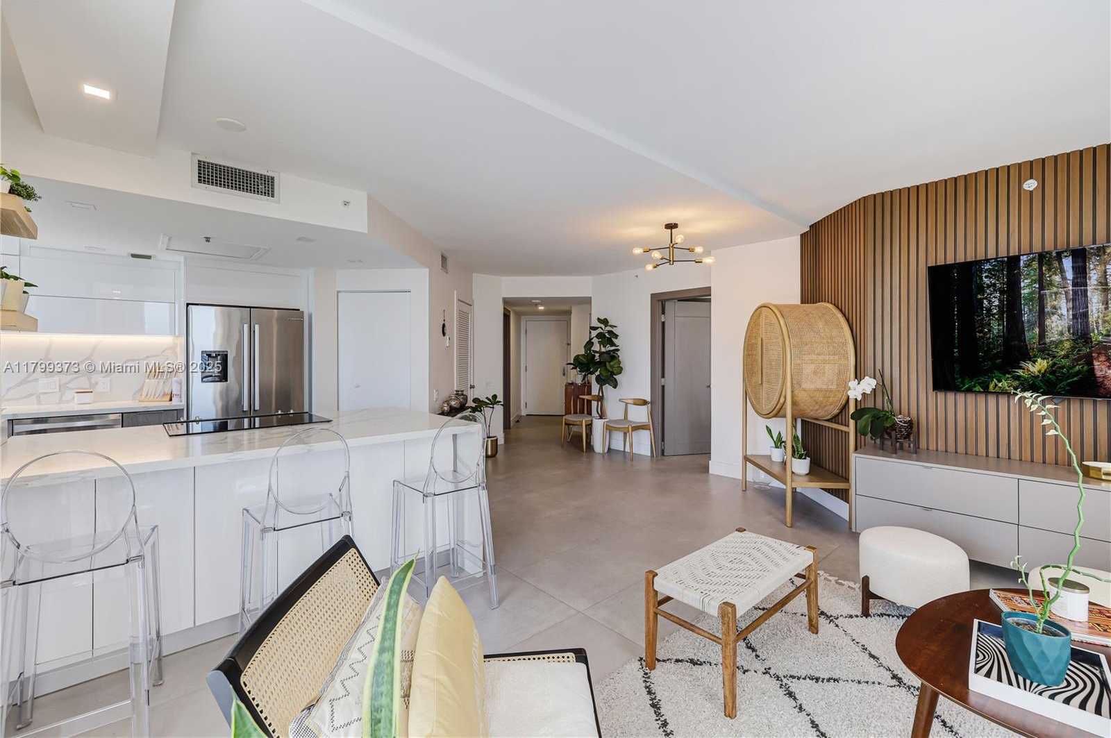 Small Image of 701 BRICKELL KEY BLVD #1110, Miami Number 8