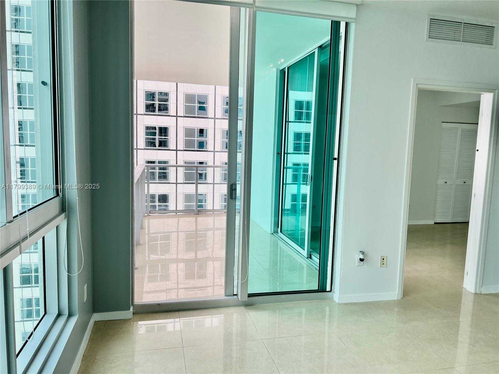 Small Image of 300 SOUTH BISCAYNE BLVD #2111, Miami Number 18