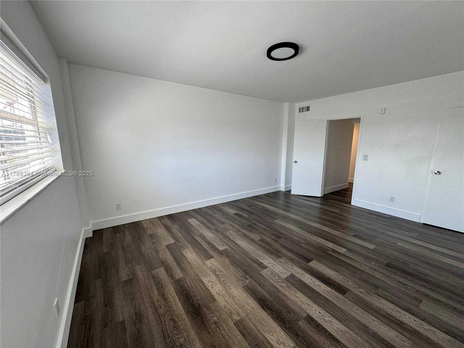 Small Image of 9700 EAST BAY HARBOR DR #401, Bay Harbor Islands Number 15