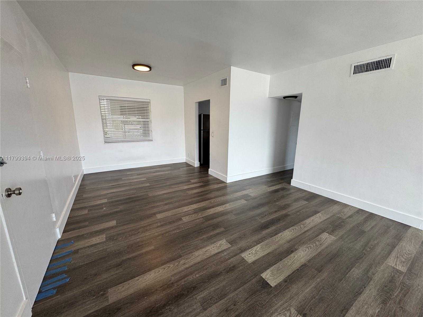 Small Image of 9700 EAST BAY HARBOR DR #401, Bay Harbor Islands Number 4