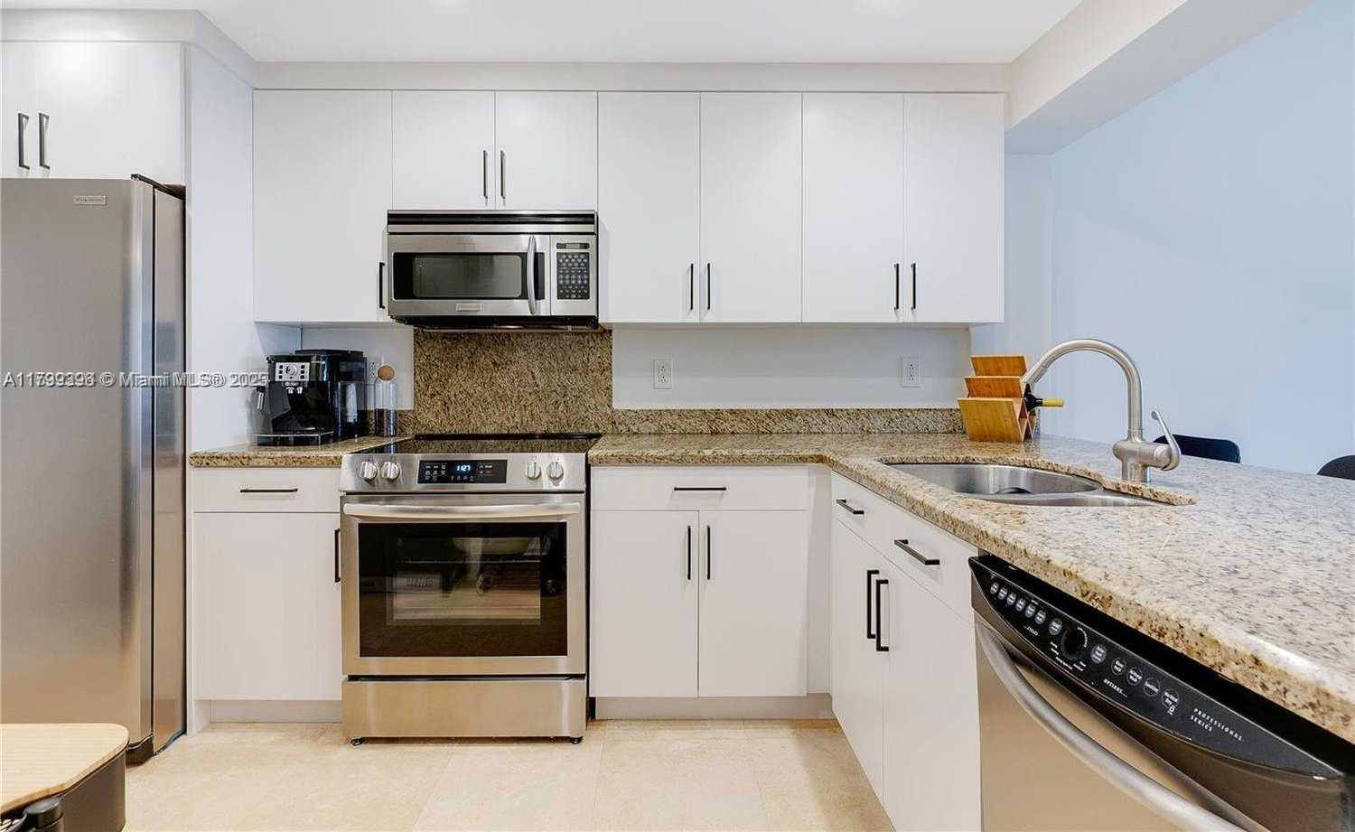 Small Image of 201 CRANDON BLVD #432, Key Biscayne Number 14