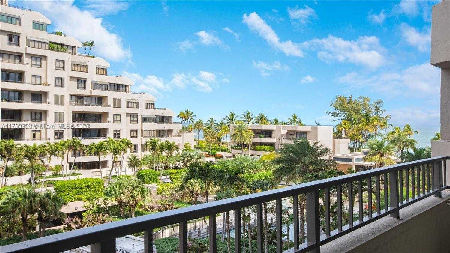 Small Image of 201 CRANDON BLVD #432, Key Biscayne Number 25