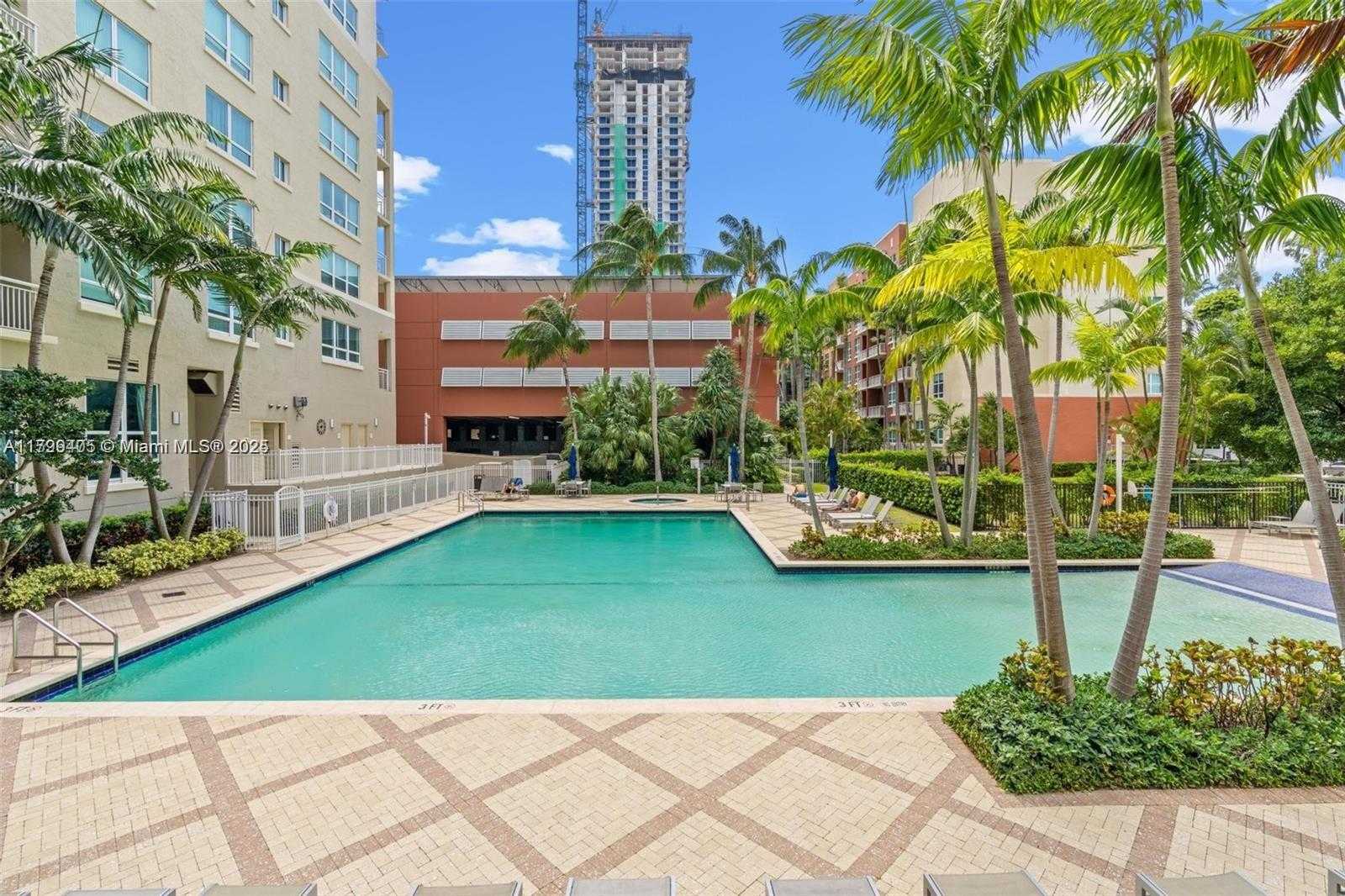Small Image of 2000 NORTH BAYSHORE #314, Miami Number 20