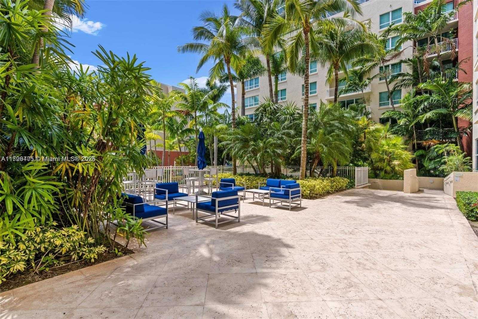 Small Image of 2000 NORTH BAYSHORE #314, Miami Number 21