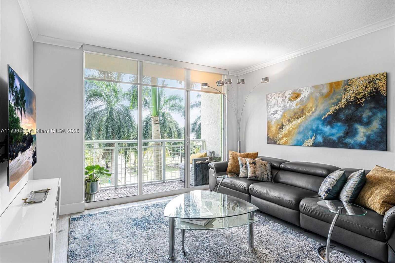 Small Image of 2000 NORTH BAYSHORE #314, Miami Number 9