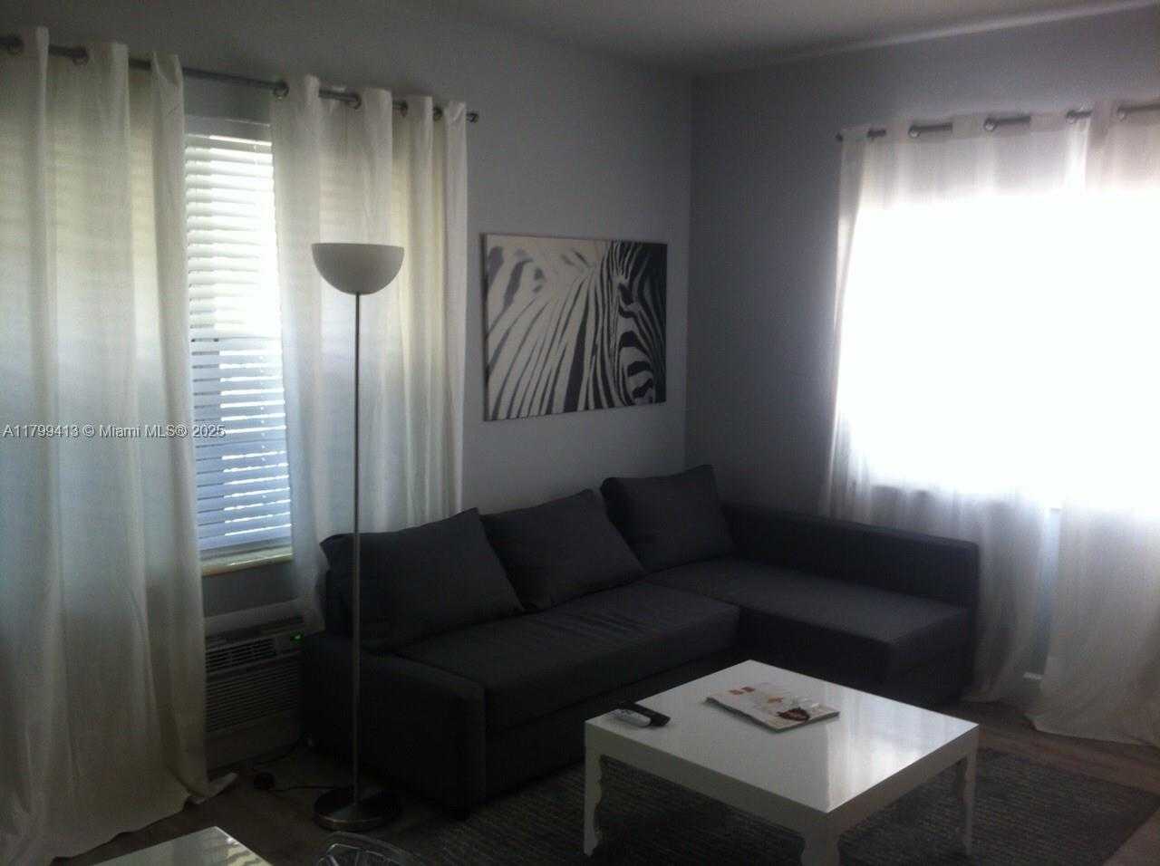 Small Image of 1325 MERIDIAN AVE #6, Miami Beach Number 12