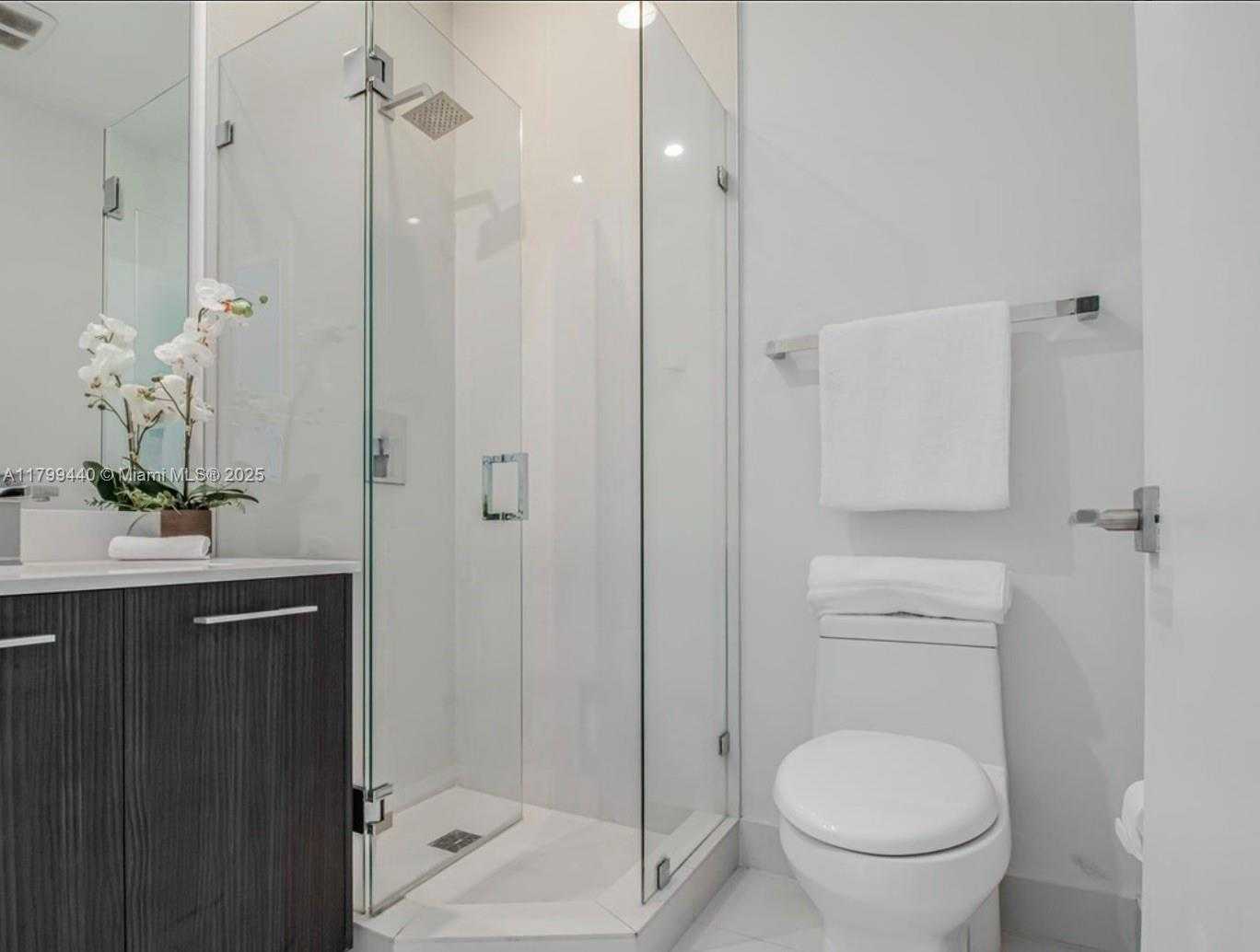 Small Image of 55 SOUTH WEST 9TH ST #4409, Miami Number 10