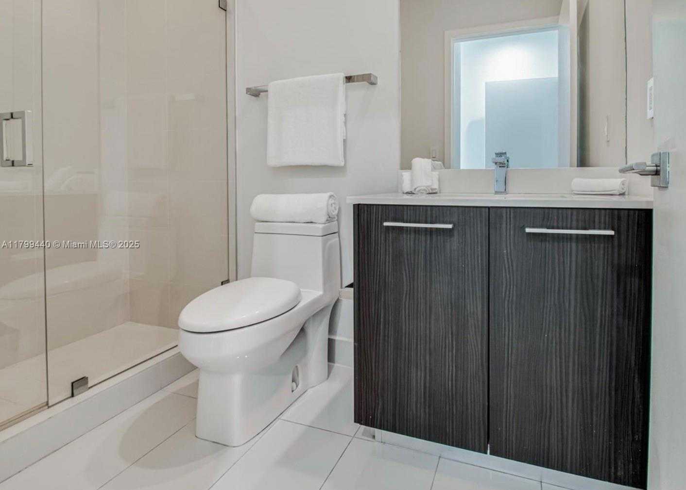 Small Image of 55 SOUTH WEST 9TH ST #4409, Miami Number 9