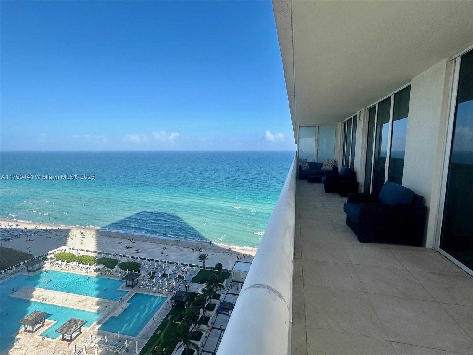 Small Image of 1830 SOUTH OCEAN DR #2208, Hallandale Beach Number 2