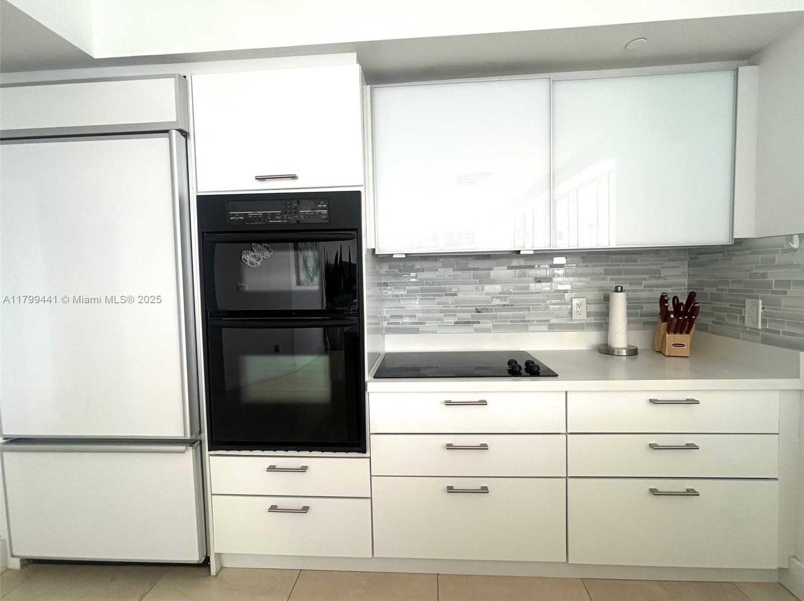 Small Image of 1830 SOUTH OCEAN DR #2208, Hallandale Beach Number 21