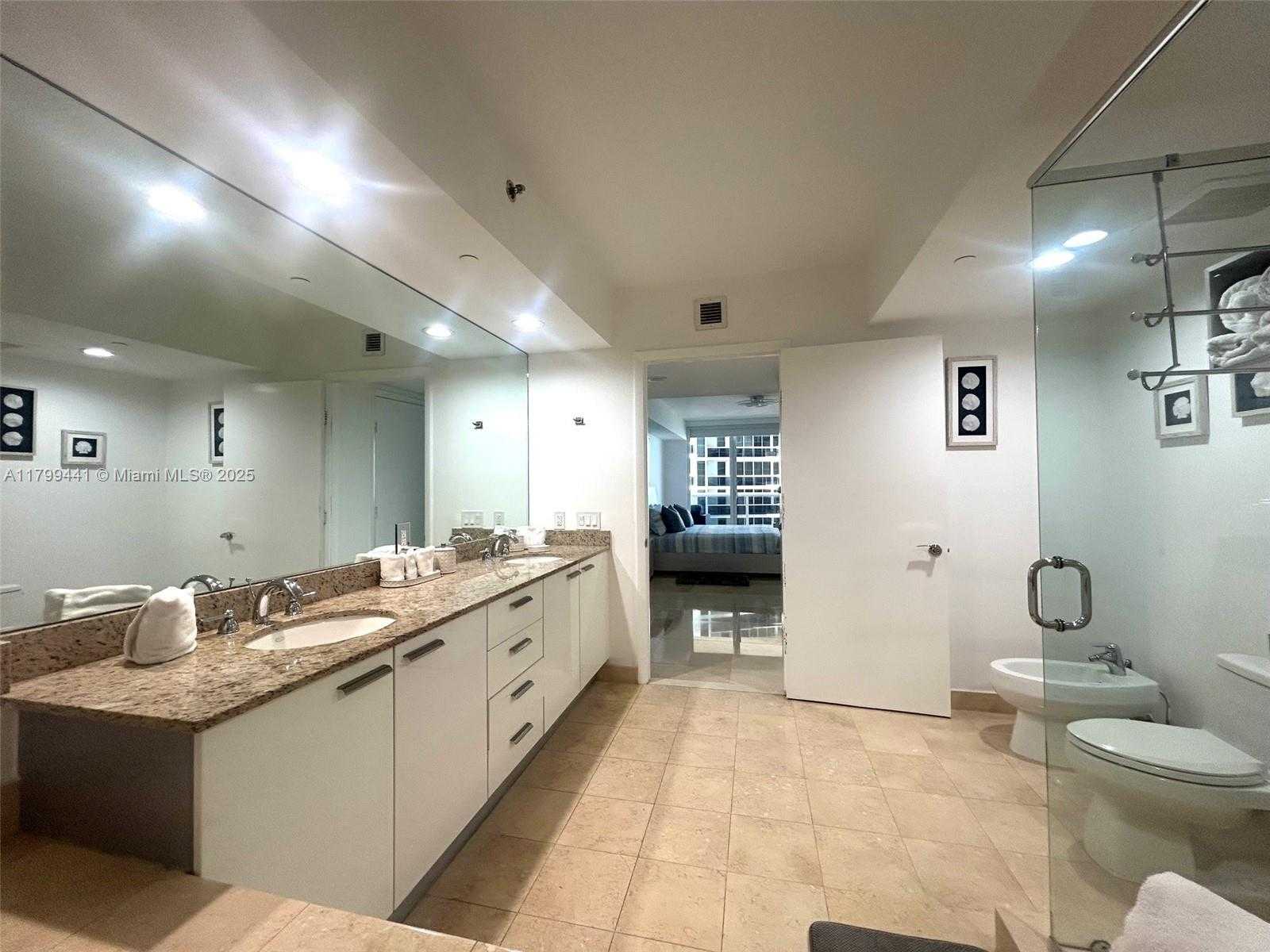 Small Image of 1830 SOUTH OCEAN DR #2208, Hallandale Beach Number 23