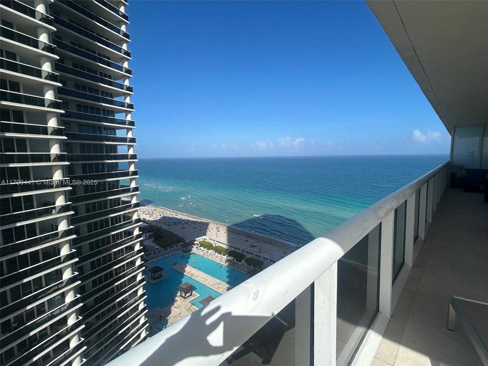 Small Image of 1830 SOUTH OCEAN DR #2208, Hallandale Beach Number 26