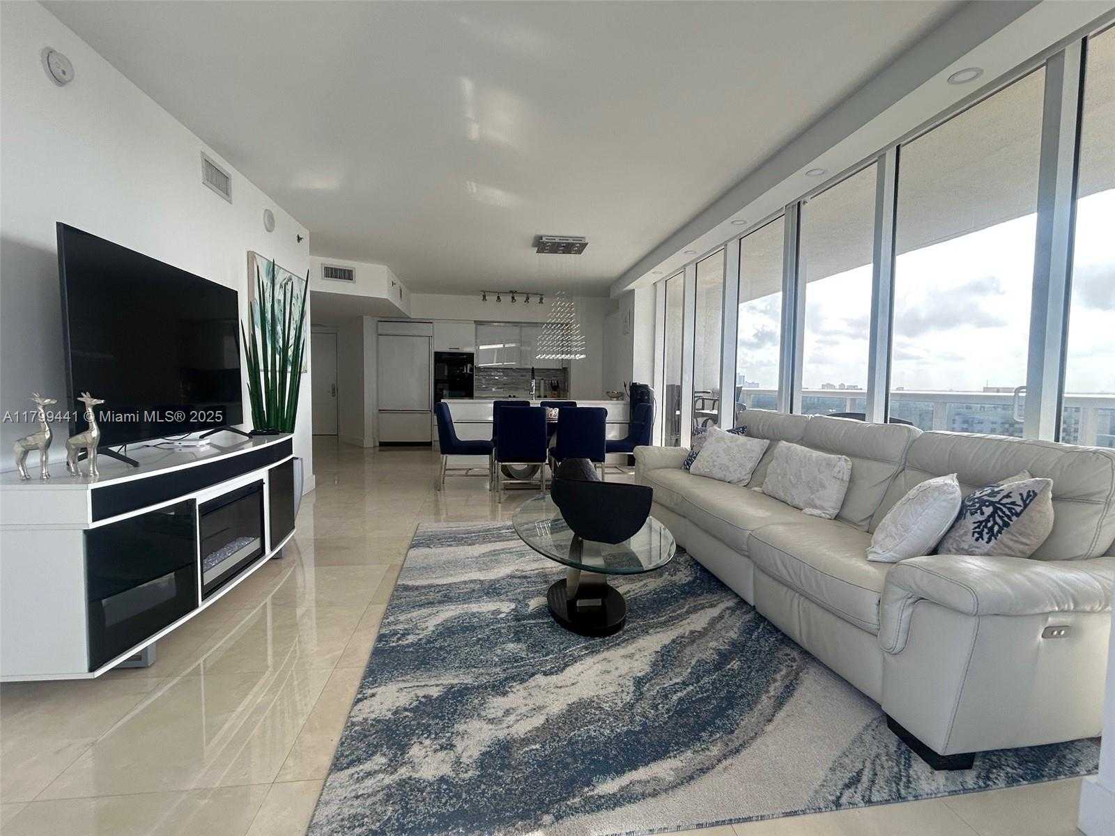 Small Image of 1830 SOUTH OCEAN DR #2208, Hallandale Beach Number 7