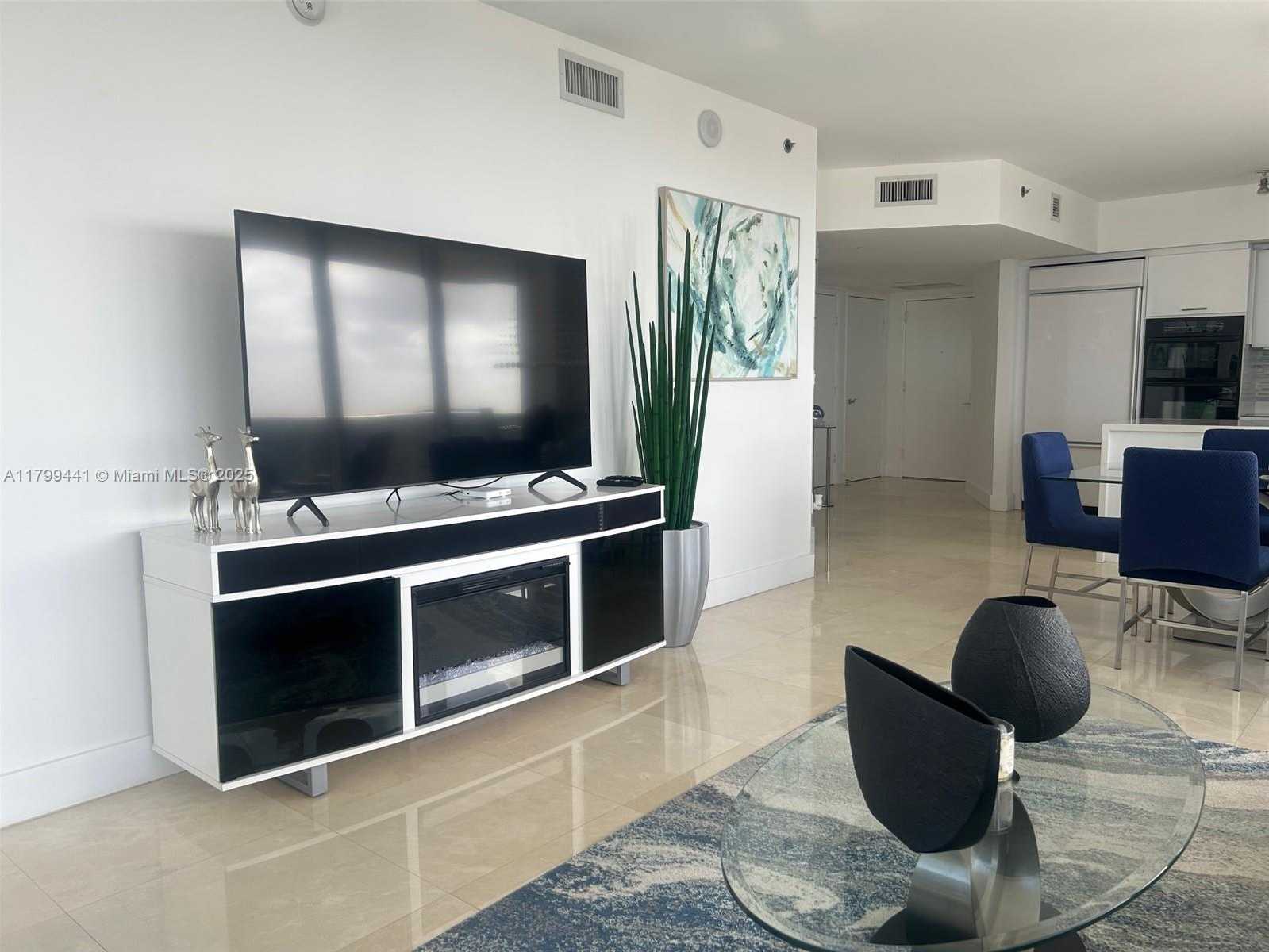 Small Image of 1830 SOUTH OCEAN DR #2208, Hallandale Beach Number 8