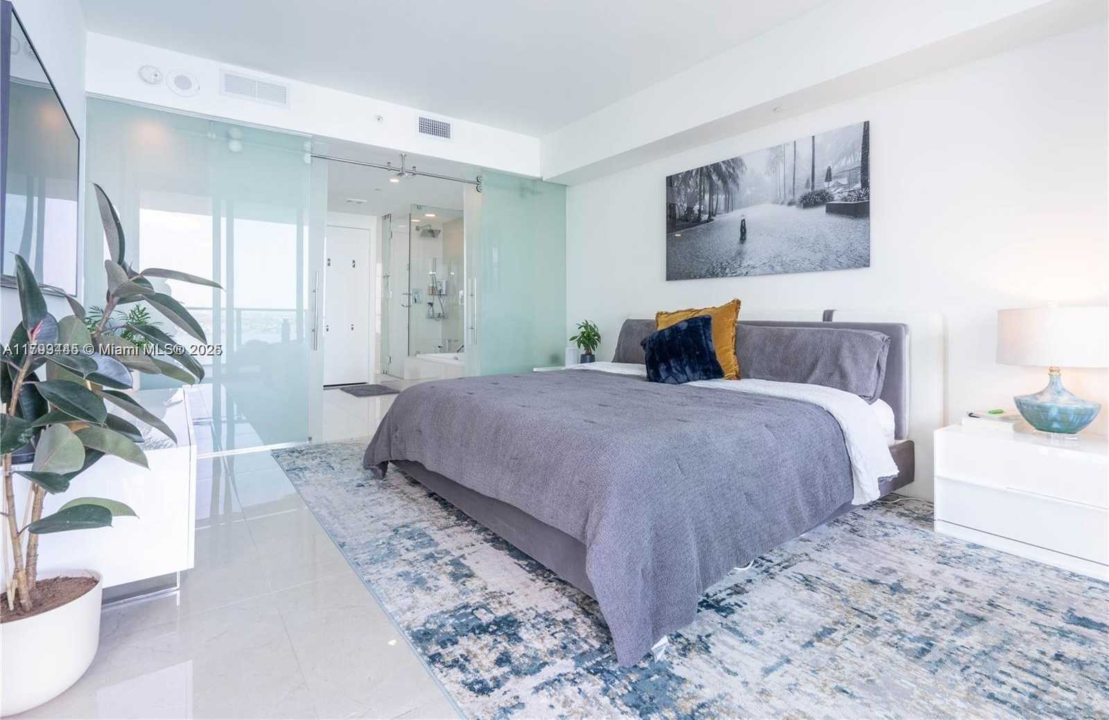Small Image of 650 NORTH EAST 32ND ST #3601, Miami Number 12