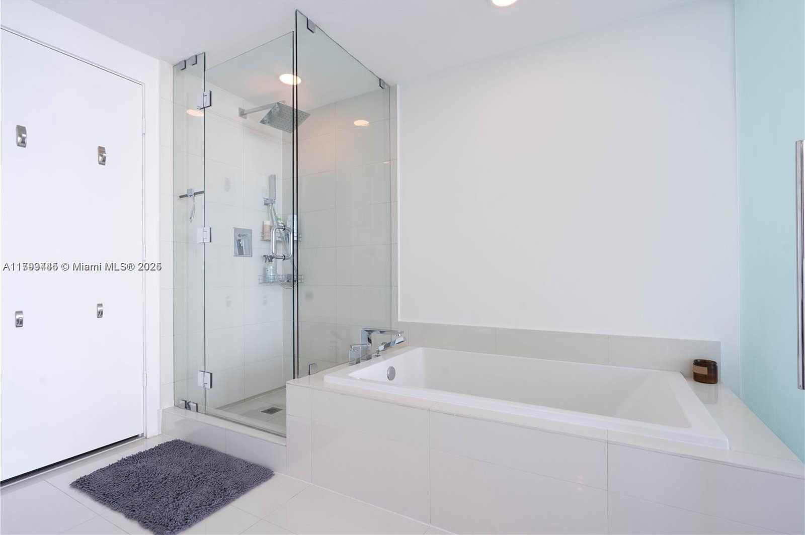 Small Image of 650 NORTH EAST 32ND ST #3601, Miami Number 14