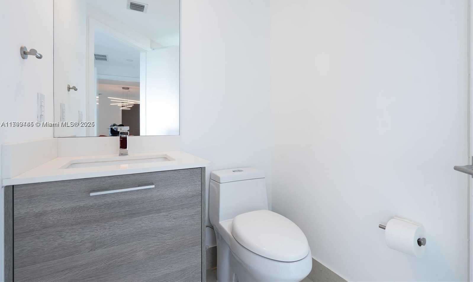 Small Image of 650 NORTH EAST 32ND ST #3601, Miami Number 19