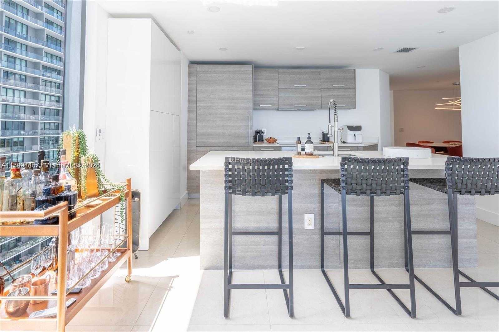 Small Image of 650 NORTH EAST 32ND ST #3601, Miami Number 4