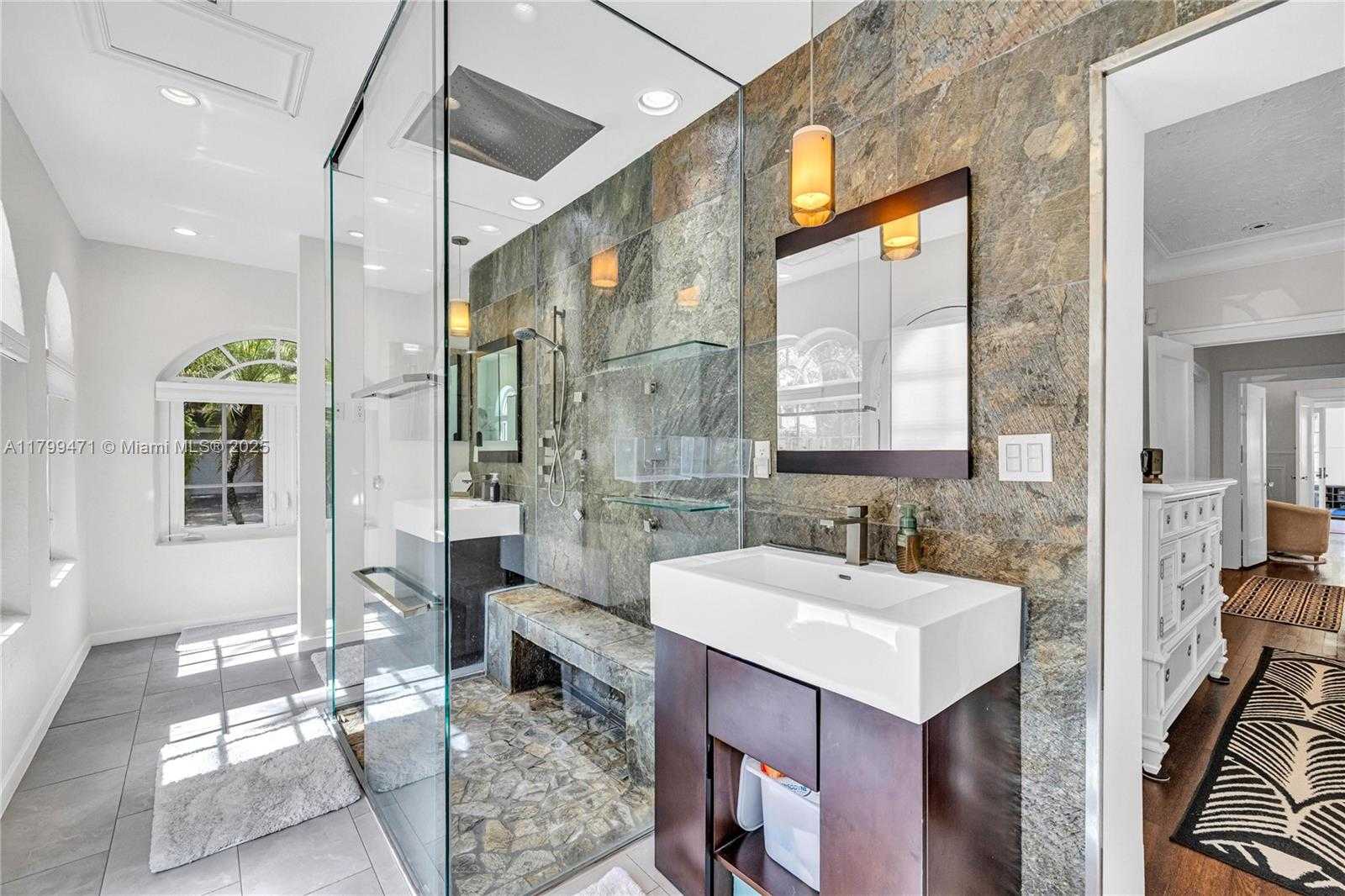 Small Image of 1503 GENOA ST, Coral Gables Number 30