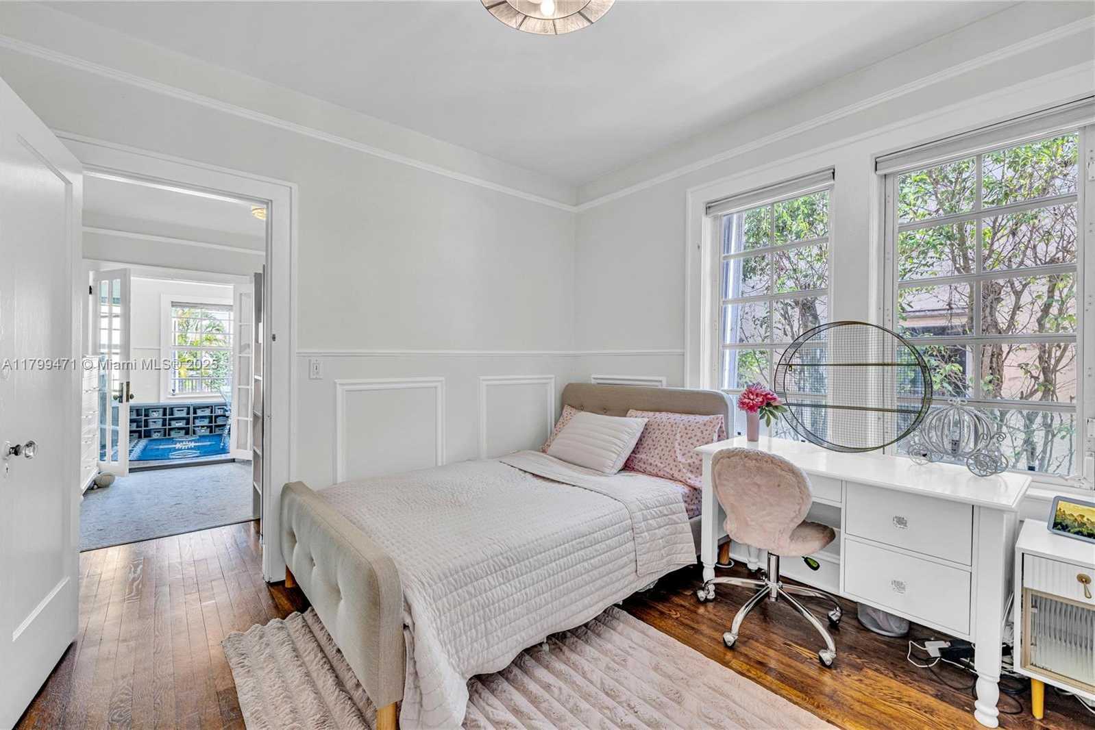 Small Image of 1503 GENOA ST, Coral Gables Number 35