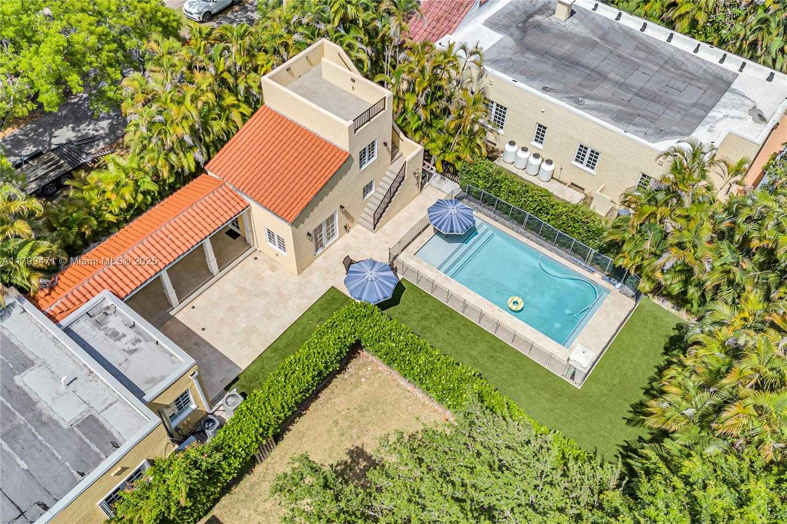 Small Image of 1503 GENOA ST, Coral Gables Number 43