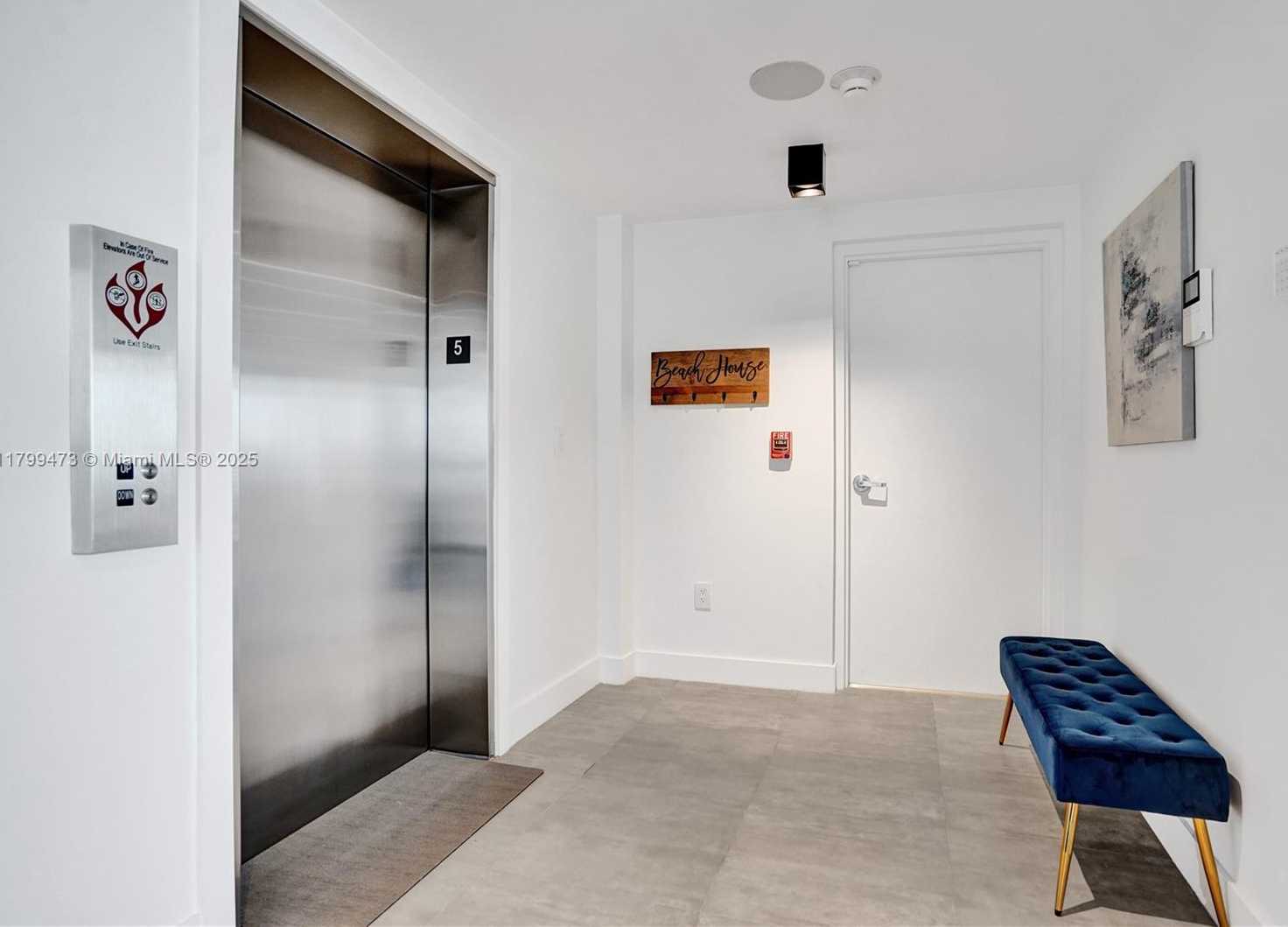Small Image of 1930 BAY DRIVE SECOND LEVEL UN #PH-1, Miami Beach Number 19