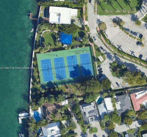 Small Image of 1930 BAY DRIVE SECOND LEVEL UN #PH-1, Miami Beach Number 29