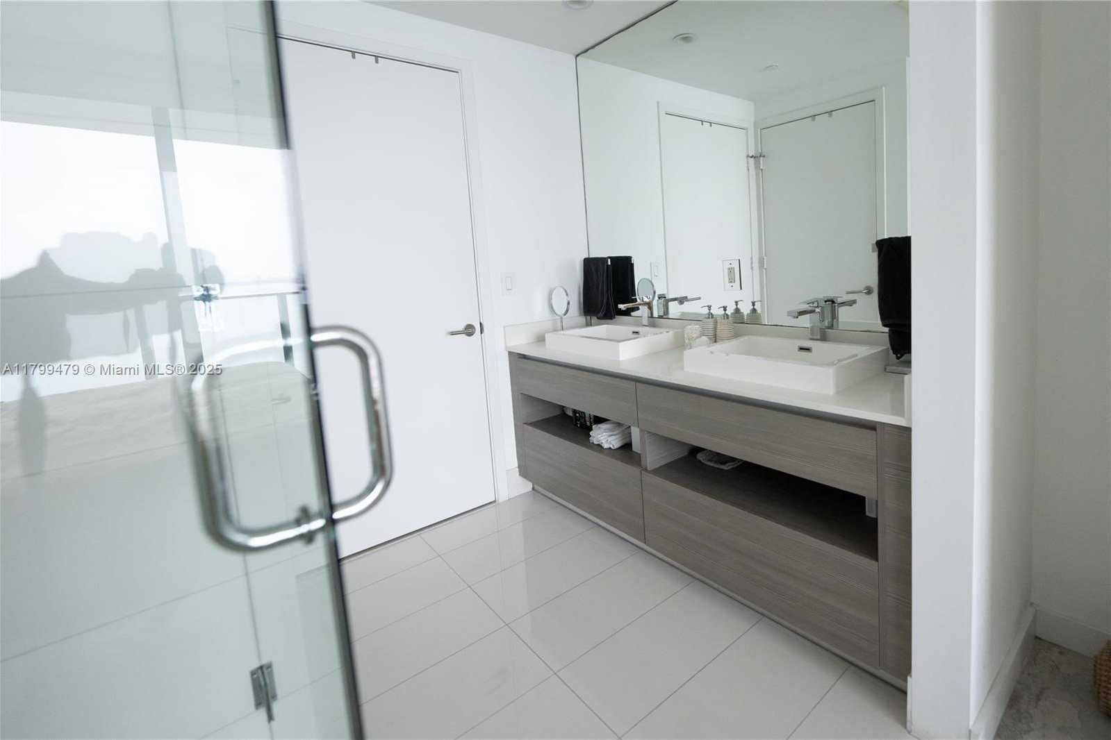 Small Image of 460 NORTH EAST 28TH ST #2605, Miami Number 10
