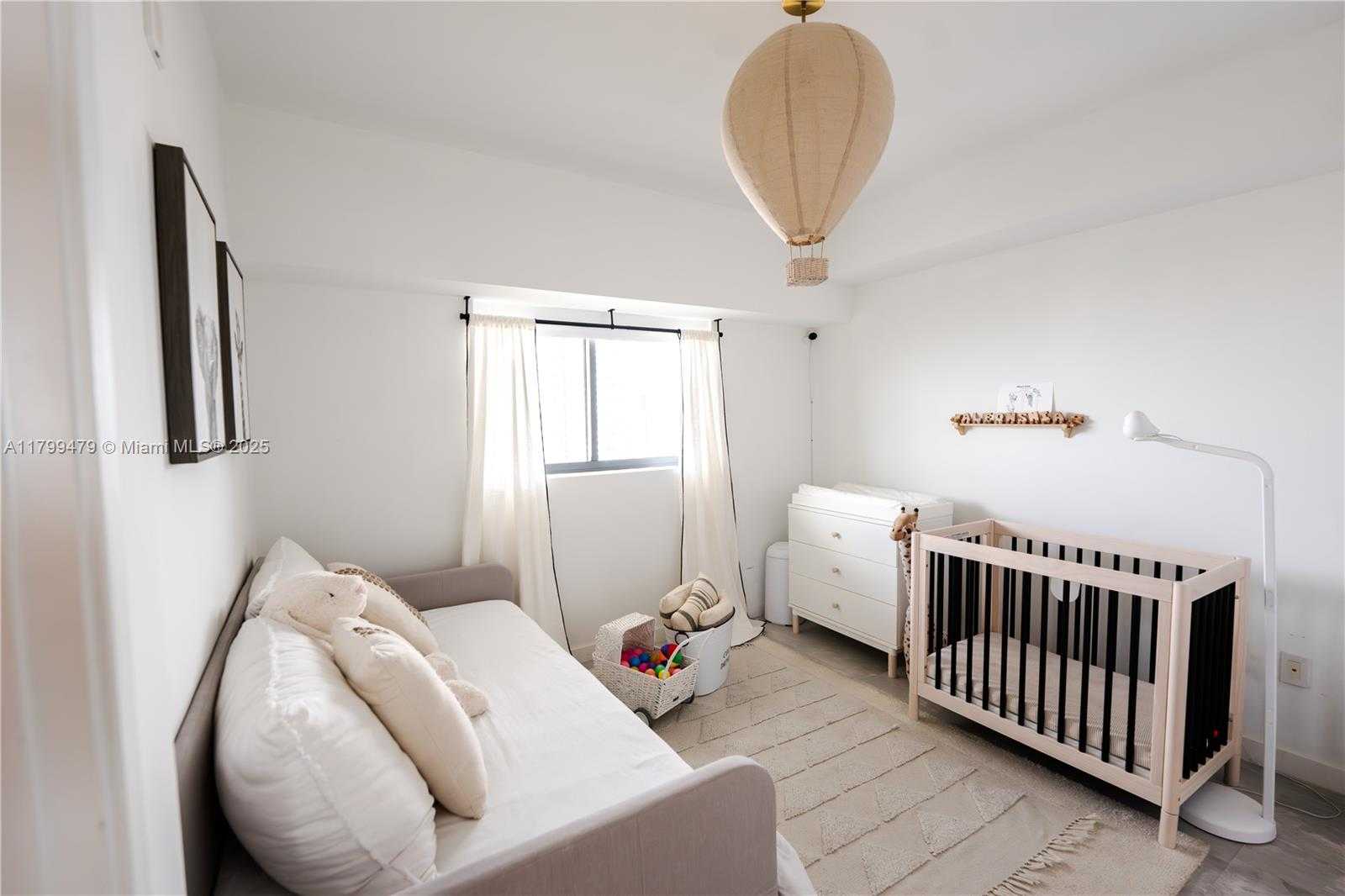 Small Image of 460 NORTH EAST 28TH ST #2605, Miami Number 13