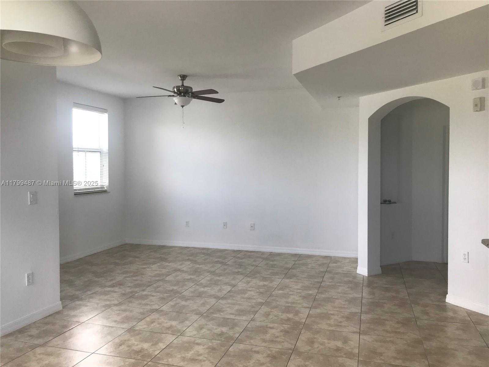 Small Image of 8999 NORTH WEST 107TH CT #202-1, Doral Number 14