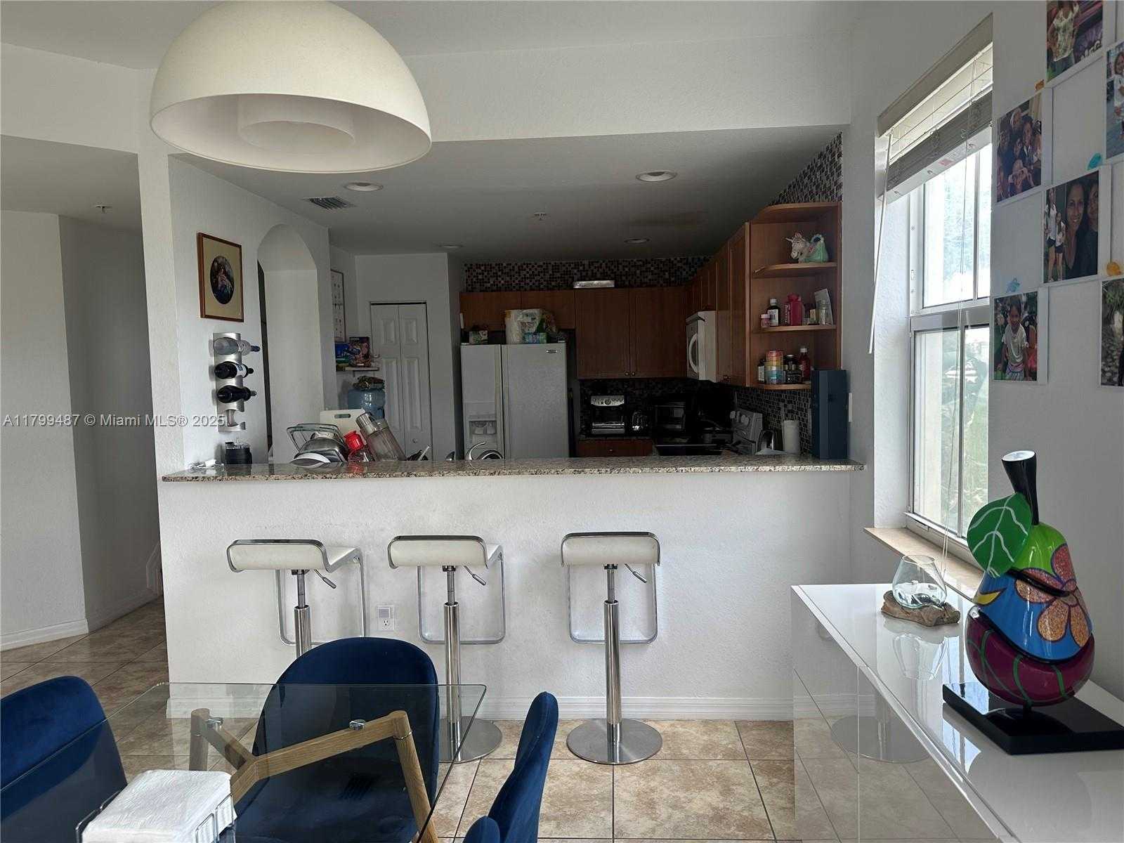 Small Image of 8999 NORTH WEST 107TH CT #202-1, Doral Number 3
