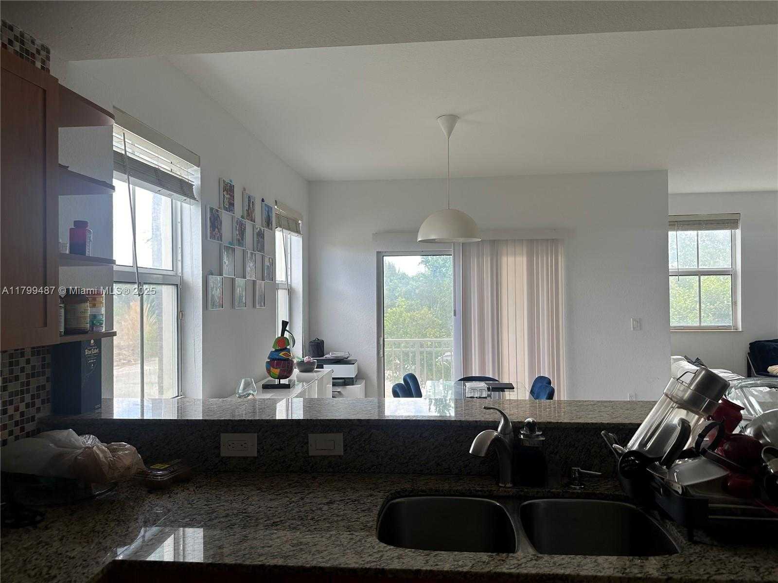 Small Image of 8999 NORTH WEST 107TH CT #202-1, Doral Number 7