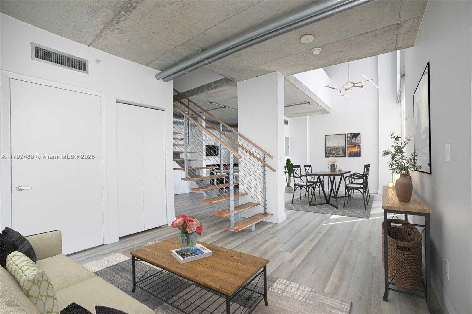 Small Image of 690 SOUTH WEST 1ST CT #2924, Miami Number 2