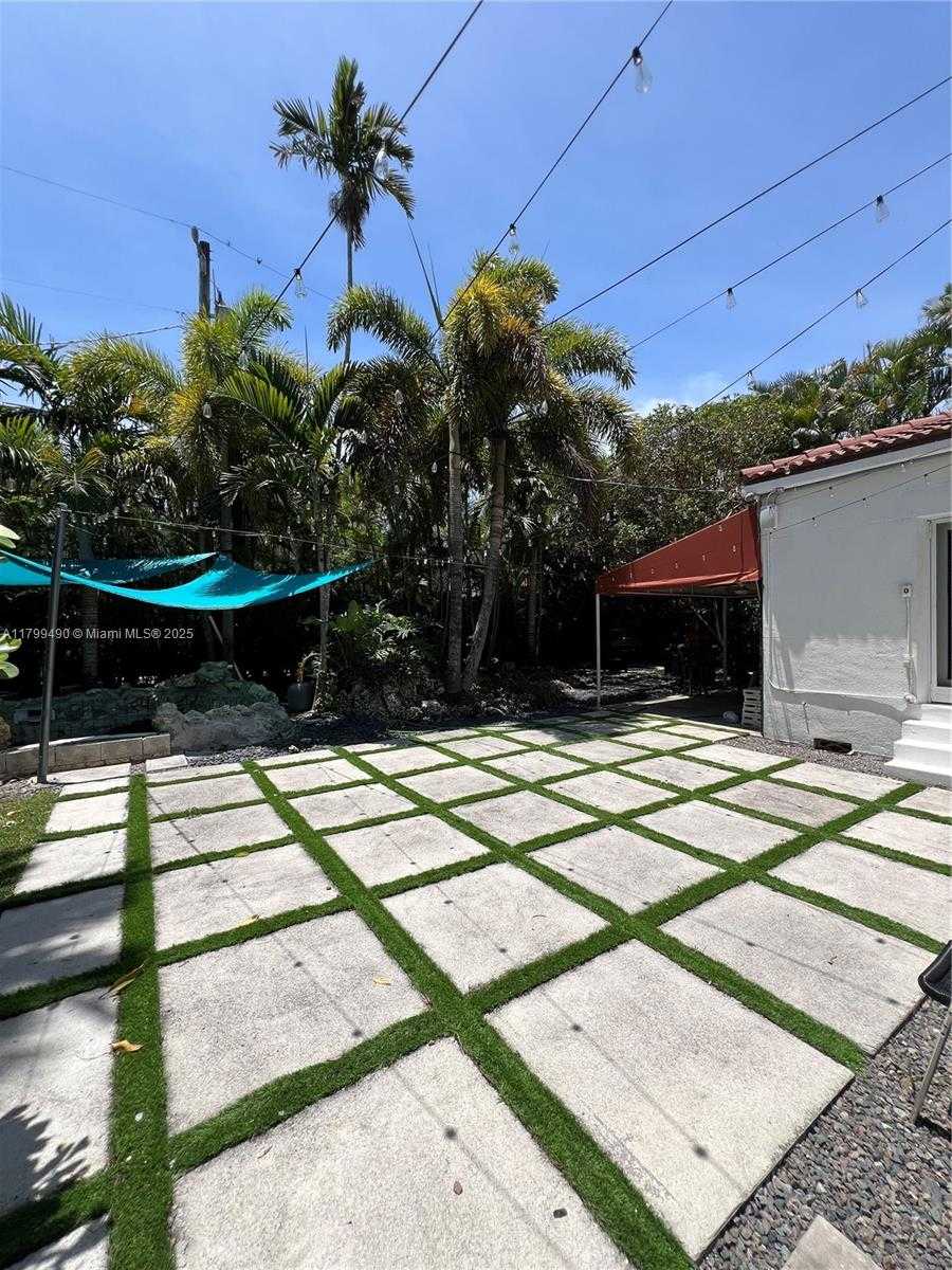 Small Image of 314 ROMANO AVE #none, Coral Gables Number 15