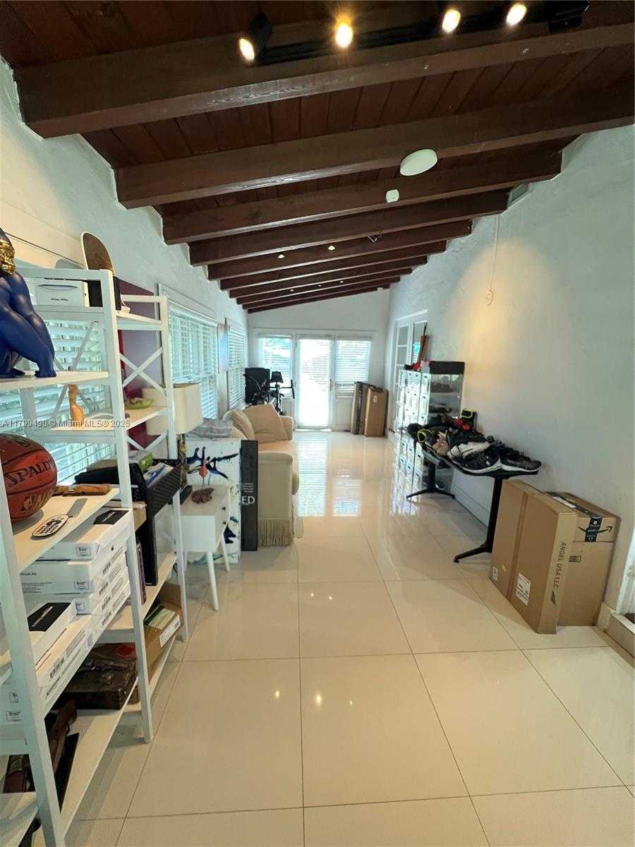 Small Image of 314 ROMANO AVE #none, Coral Gables Number 6