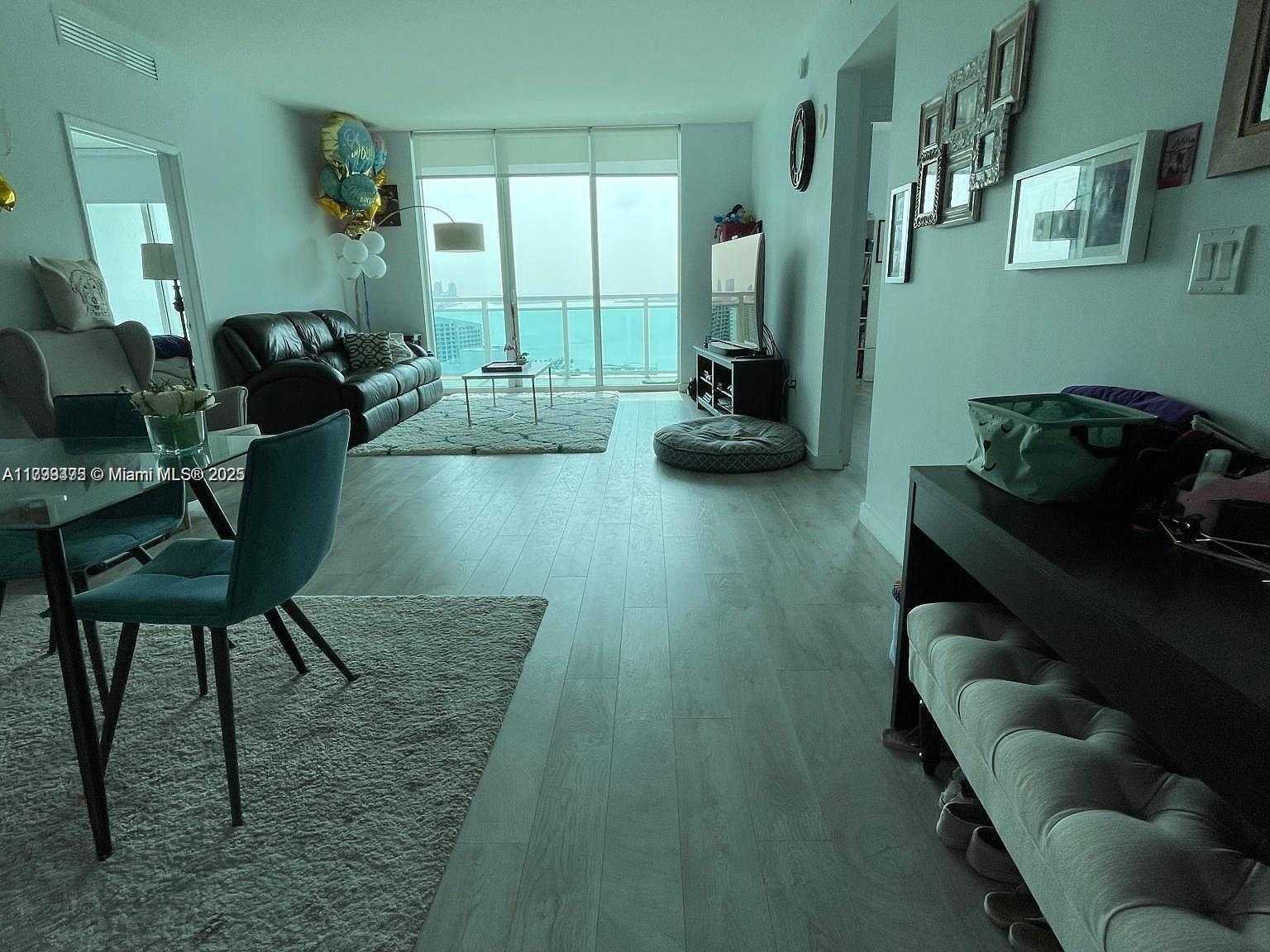 Small Image of 951 BRICKELL AVE #2606, Miami Number 2