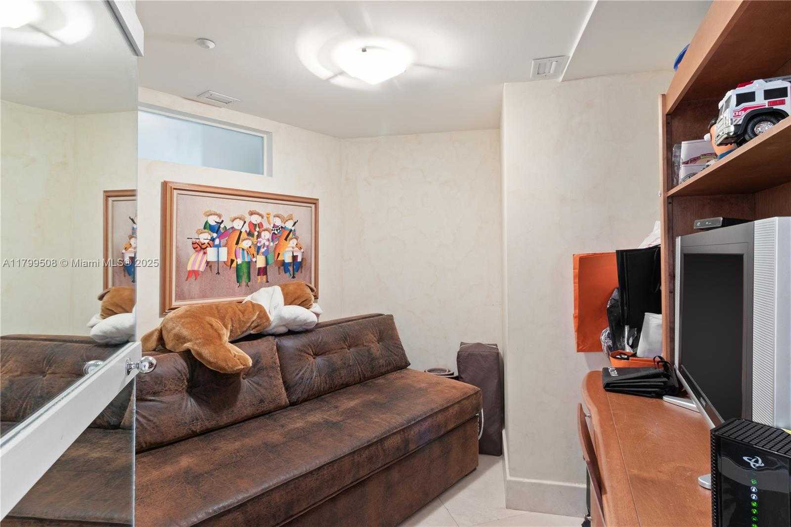 Small Image of 18911 COLLINS AVE #1906, Sunny Isles Beach Number 10