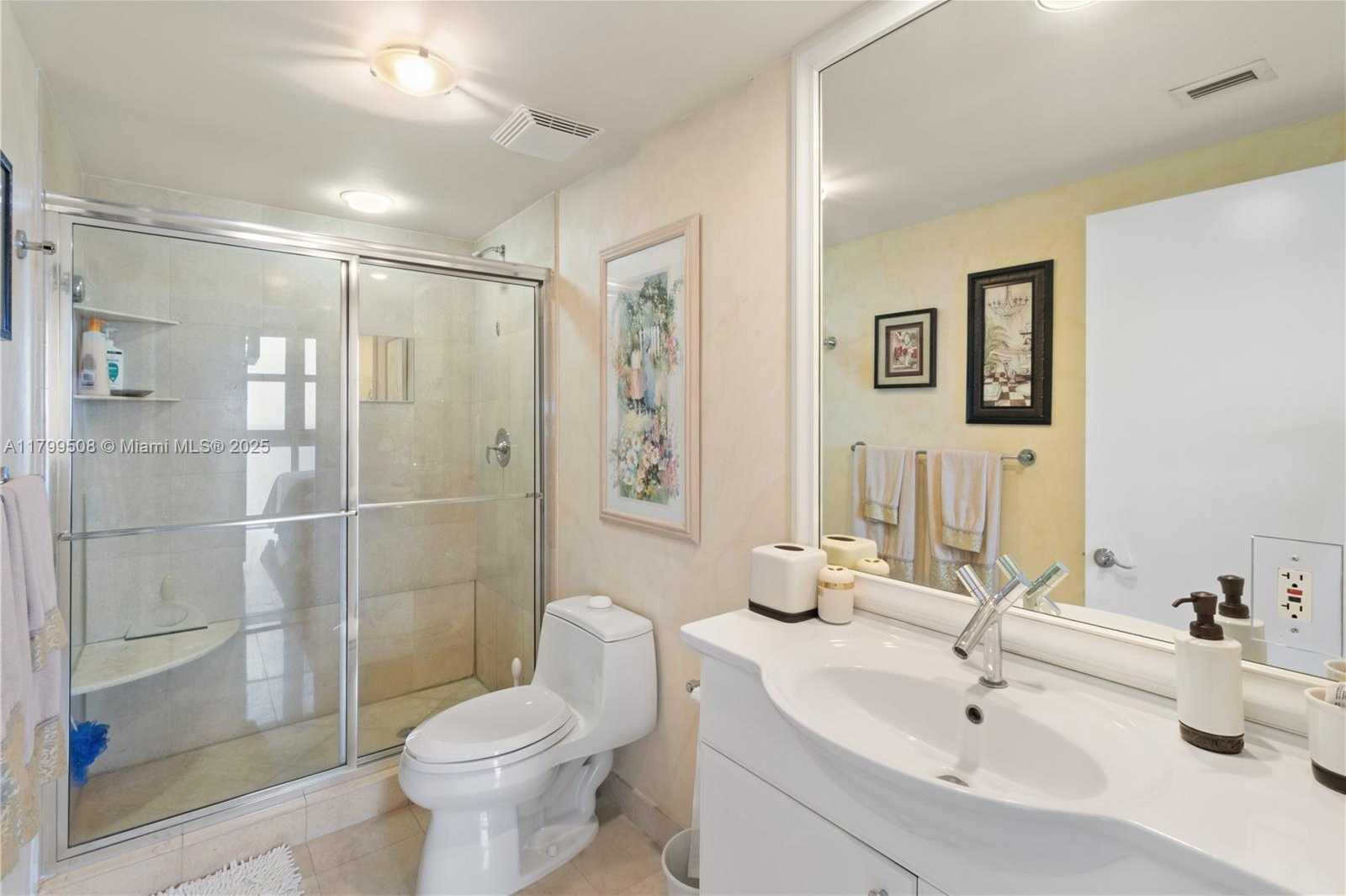 Small Image of 18911 COLLINS AVE #1906, Sunny Isles Beach Number 11