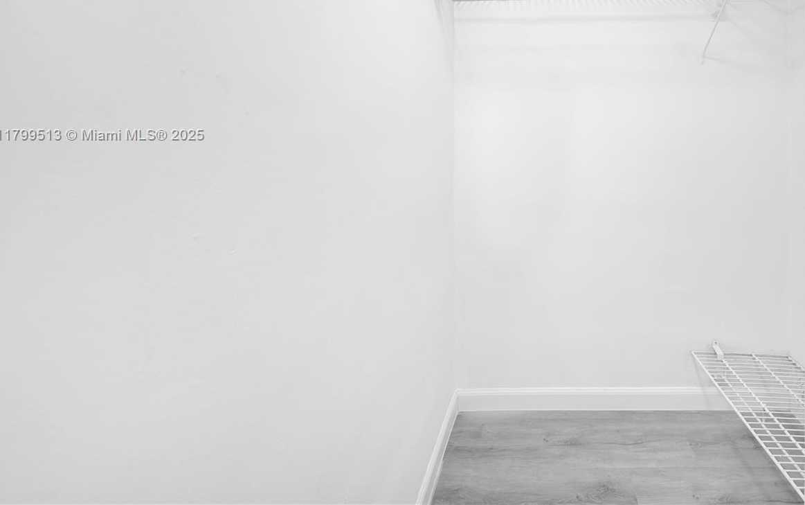 Small Image of 100 LINCOLN RD #641, Miami Beach Number 15