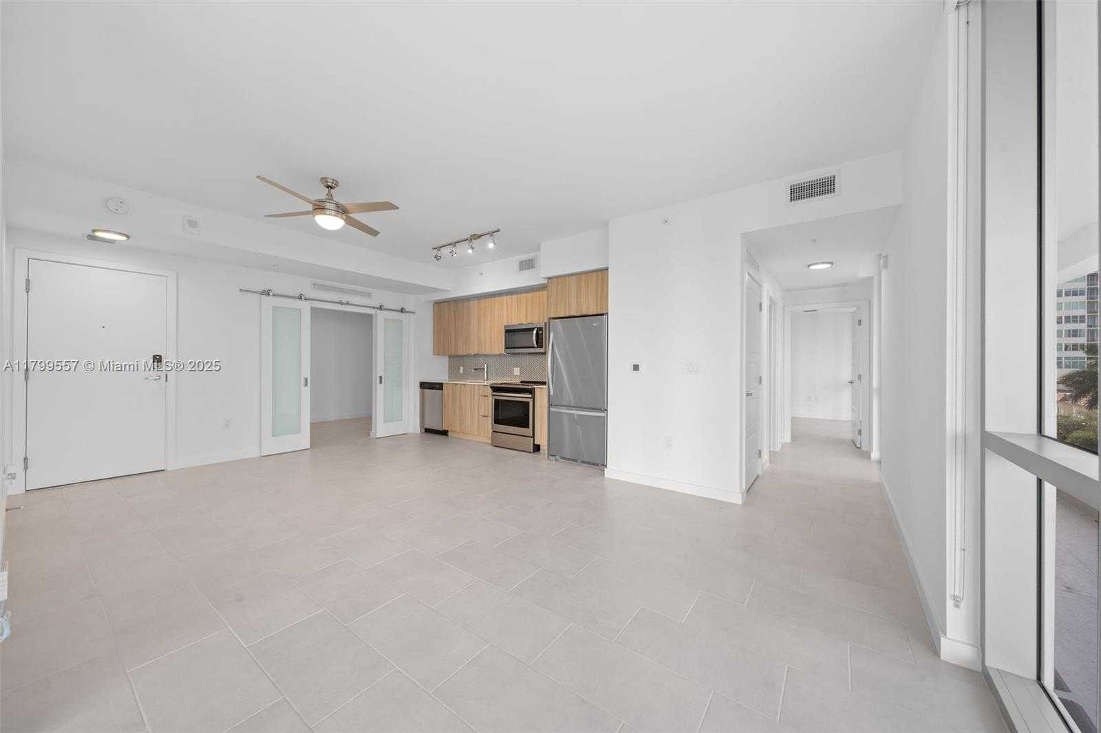 Small Image of 2150 NORTH BAYSHORE DR #0203, Miami Number 14