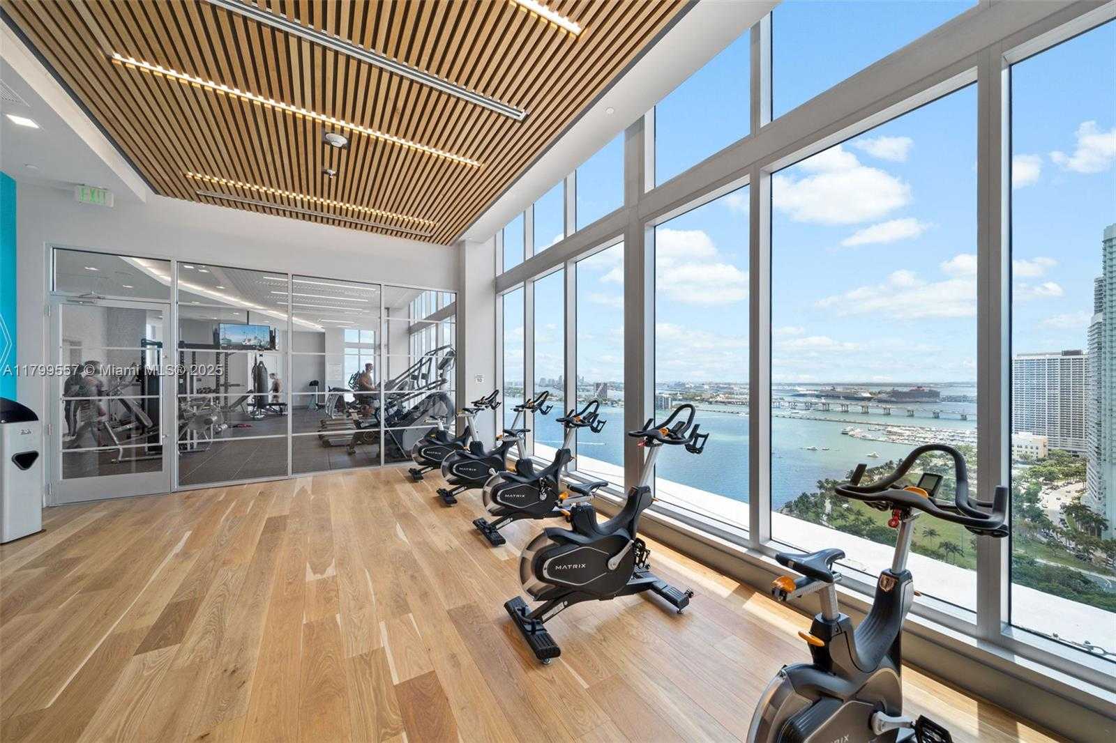 Small Image of 2150 NORTH BAYSHORE DR #0203, Miami Number 31