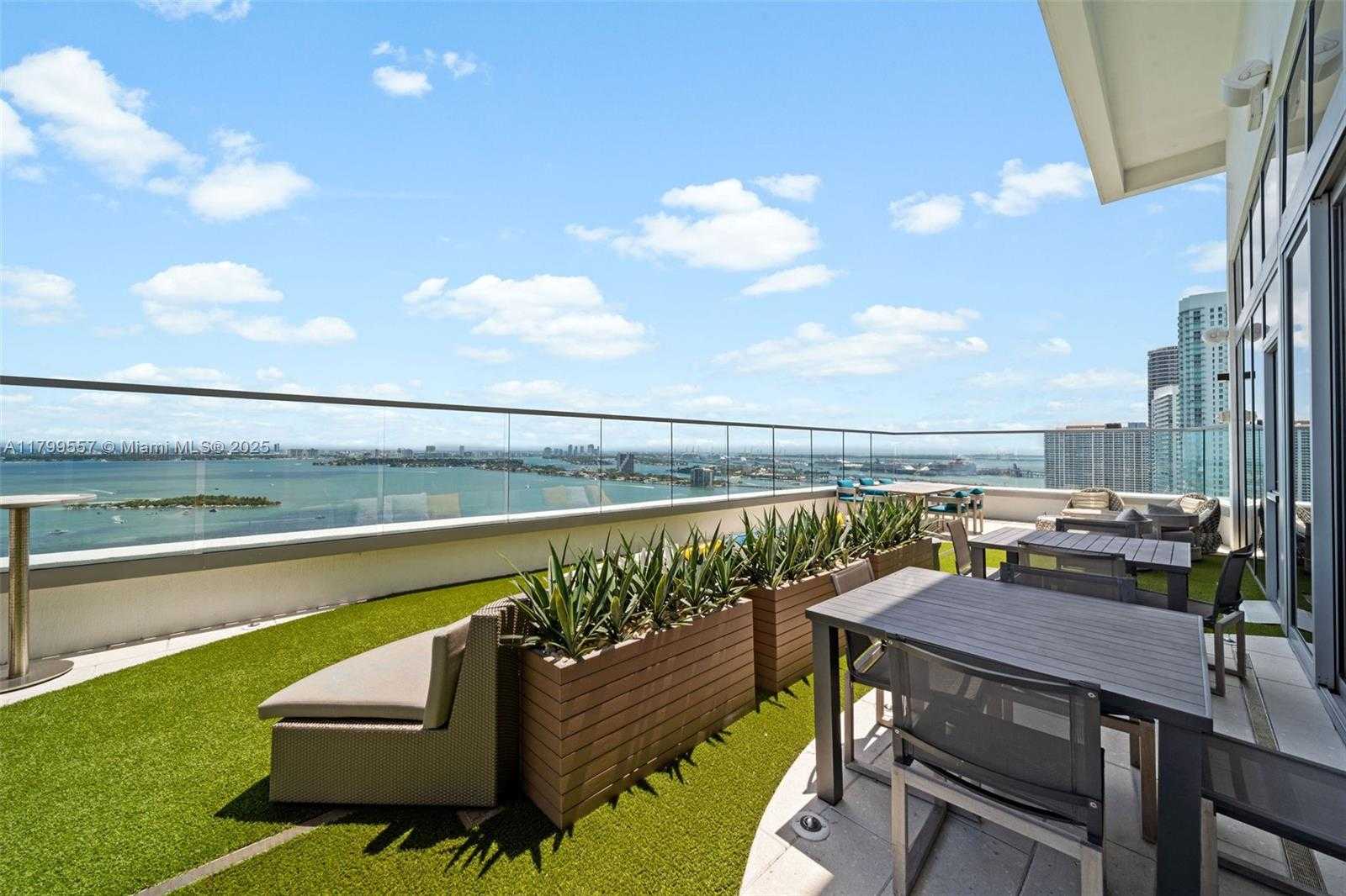 Small Image of 2150 NORTH BAYSHORE DR #0203, Miami Number 42