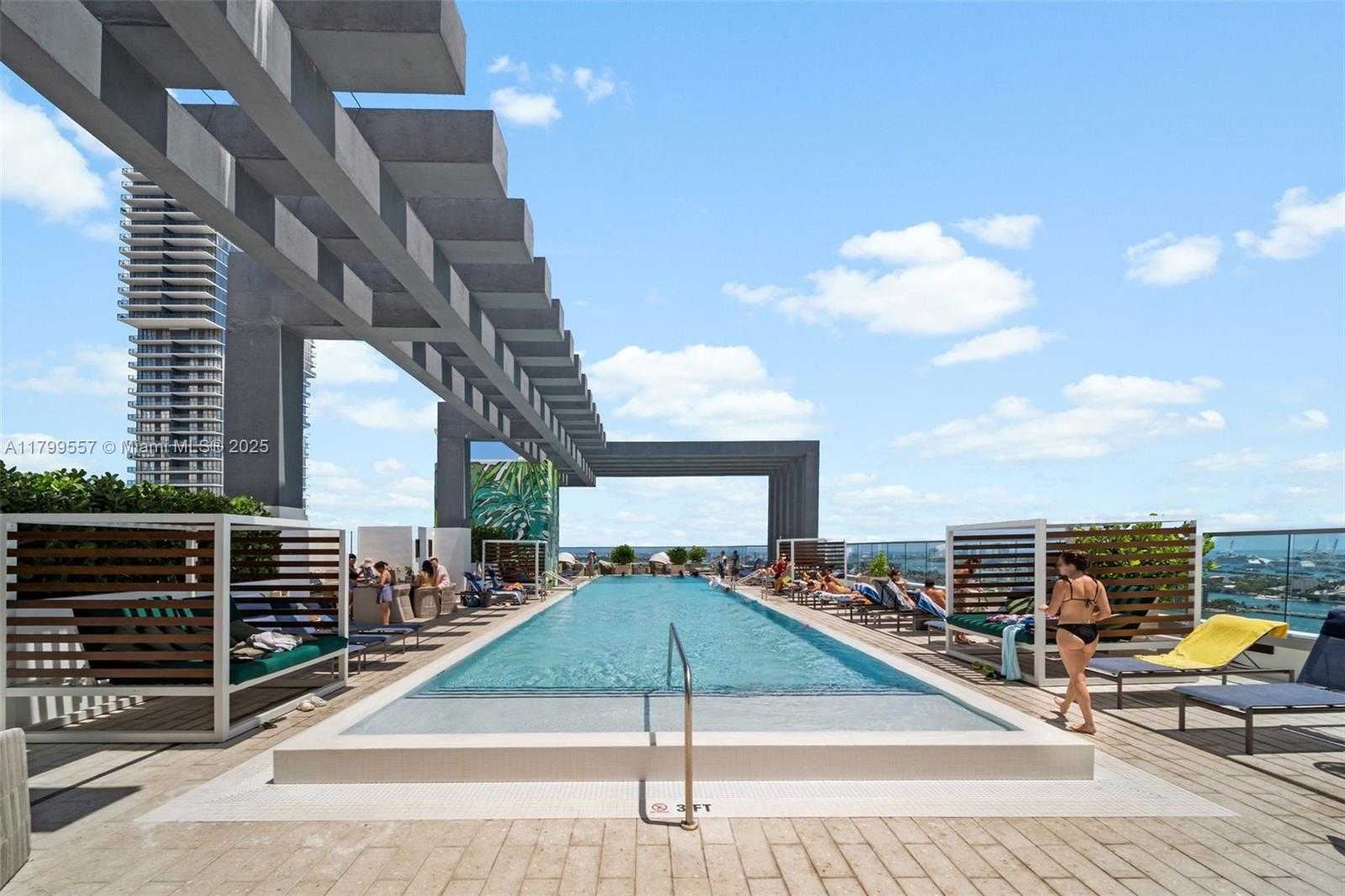 Small Image of 2150 NORTH BAYSHORE DR #0203, Miami Number 51