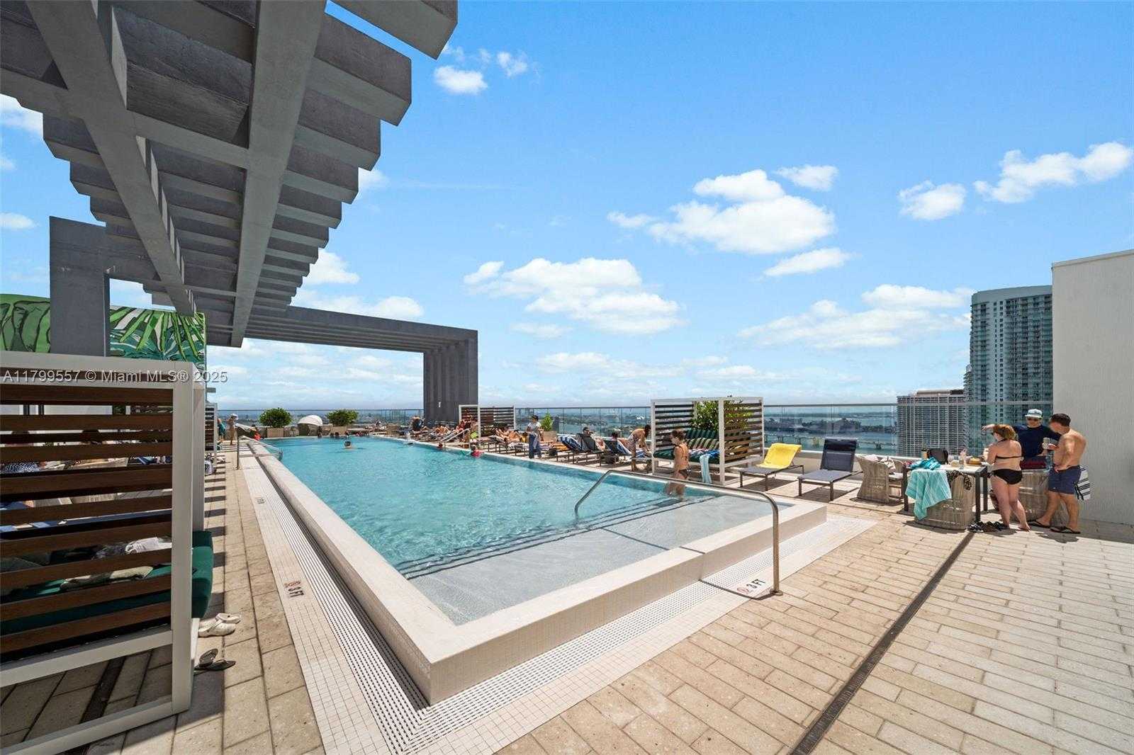 Small Image of 2150 NORTH BAYSHORE DR #0203, Miami Number 52