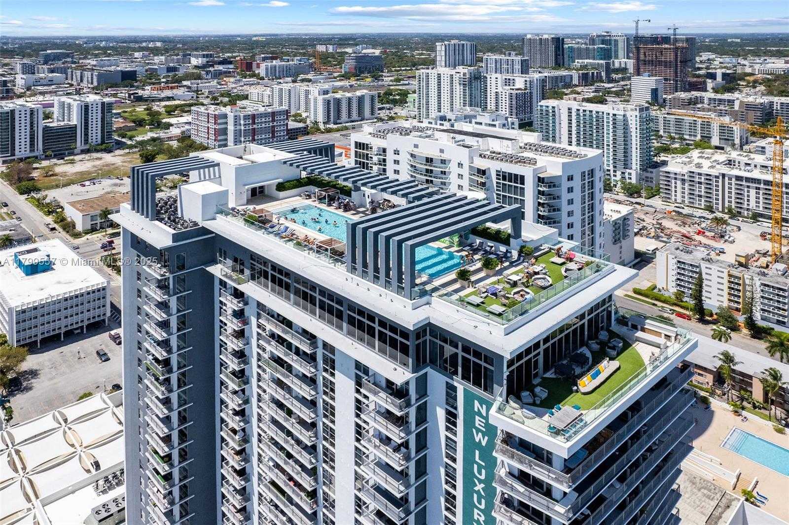 Small Image of 2150 NORTH BAYSHORE DR #0203, Miami Number 58