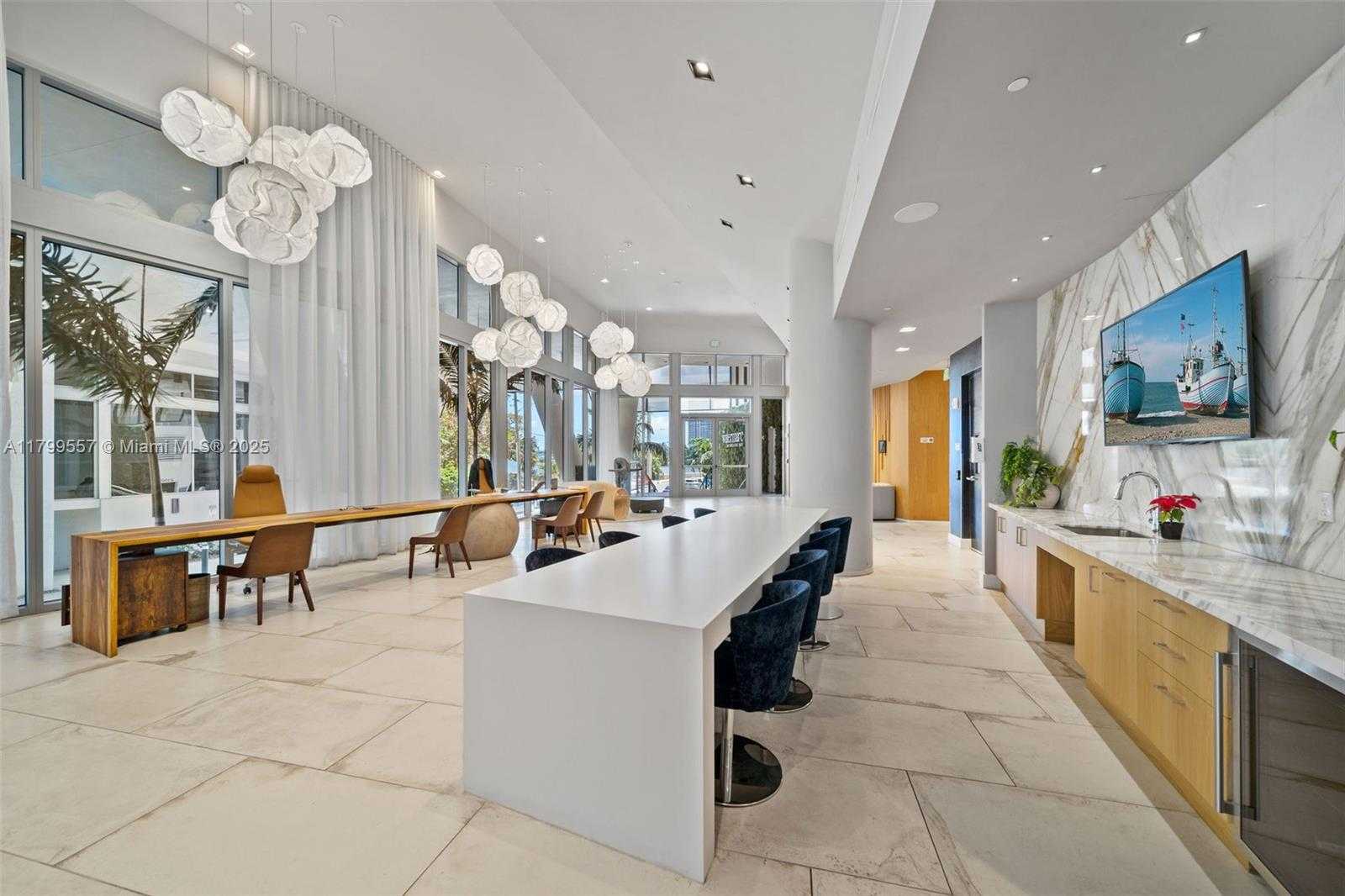 Small Image of 2150 NORTH BAYSHORE DR #0203, Miami Number 64