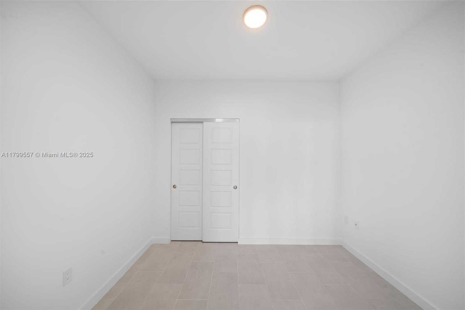 Small Image of 2150 NORTH BAYSHORE DR #0203, Miami Number 9