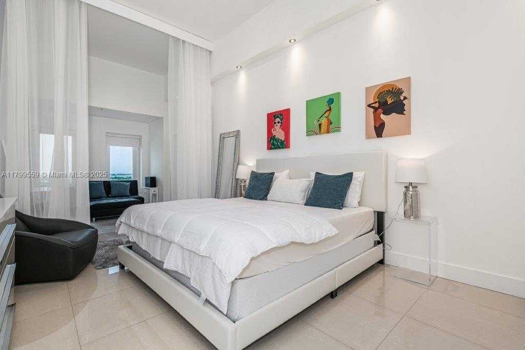 Small Image of 2301 COLLINS AVE #1626, Miami Beach Number 21